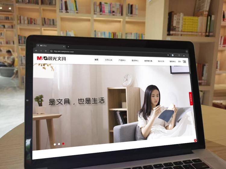 手工羽毛扇網站如何憑借傳統工藝傳承擴大流量？同行都是怎么做的？