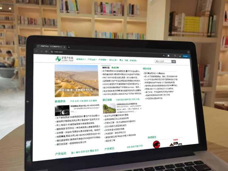 手工羽毛扇網(wǎng)站如何憑借傳統(tǒng)工藝傳承擴(kuò)大流量？同行都是怎么做的？