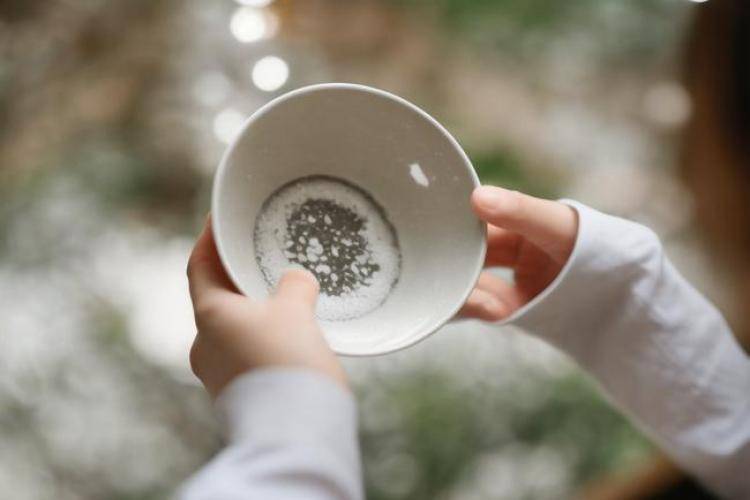 手工羽毛扇網站如何憑借傳統工藝傳承擴大流量？同行都是怎么做的？